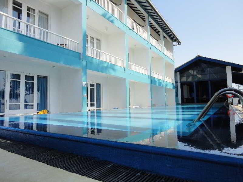 Hotel Sunset Beach Negombo Exterior foto