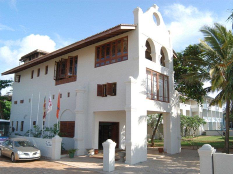 Hotel Sunset Beach Negombo Exterior foto